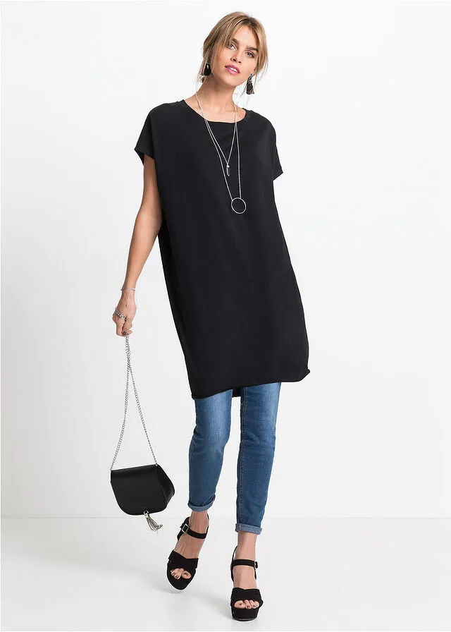 Camiseta larga oversize Negro