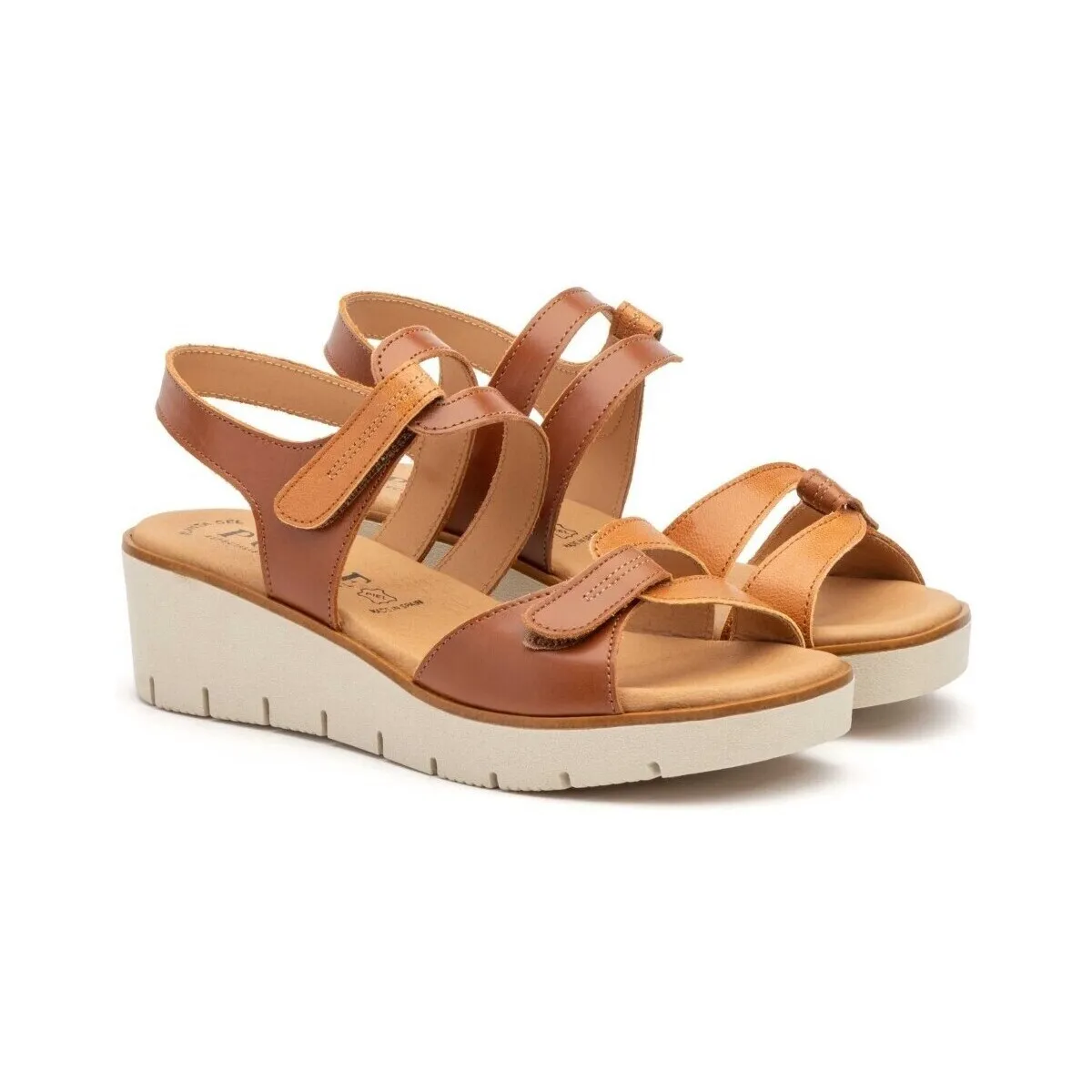 Sandalias marrones de piel con cuña by CBP