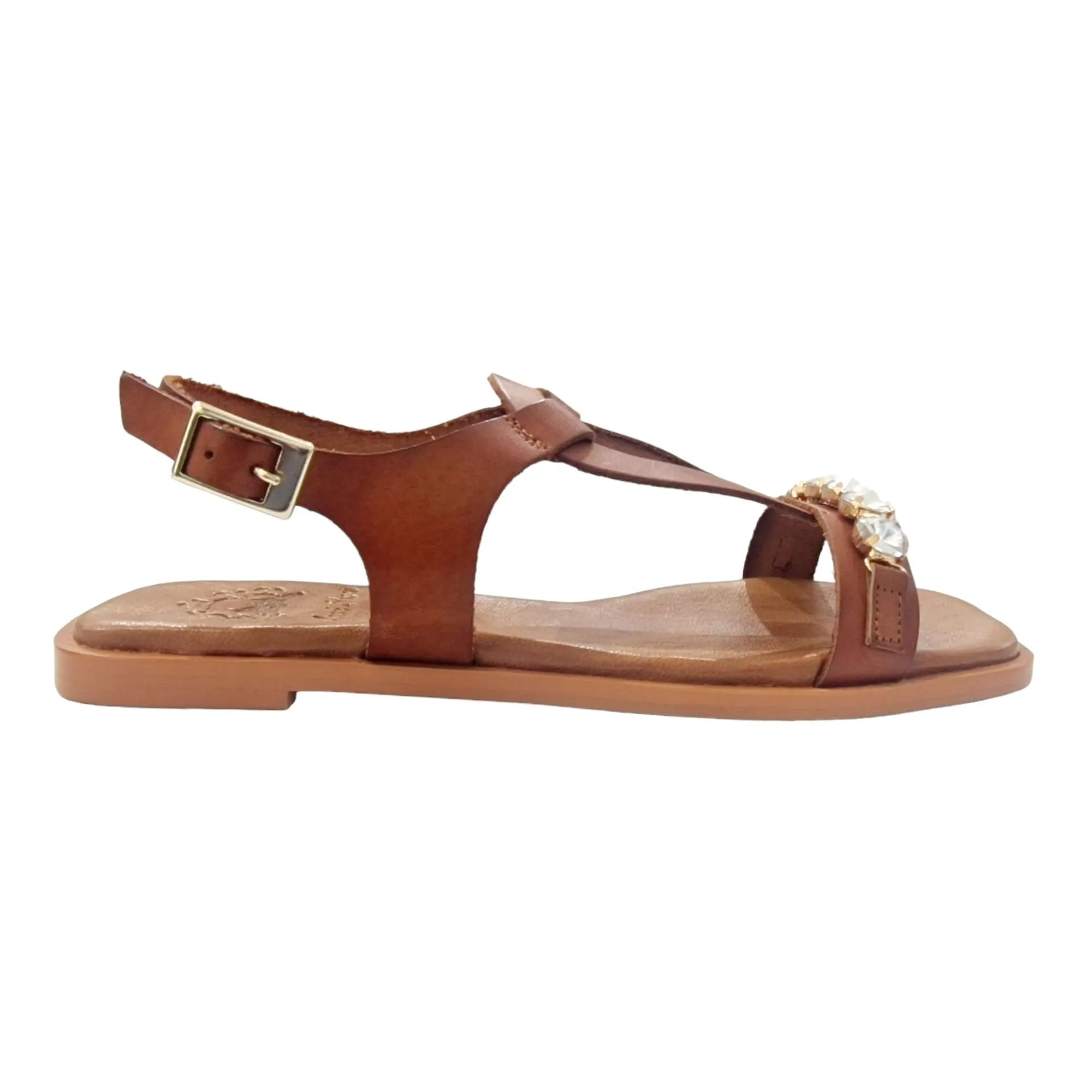 SANDALIAS MUJER BAJA ADORNO LAGRIMA Y BROCHE CUERO