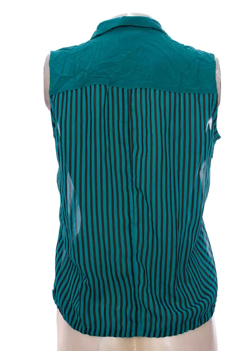 Top / Camiseta color Verde - Le Greeny